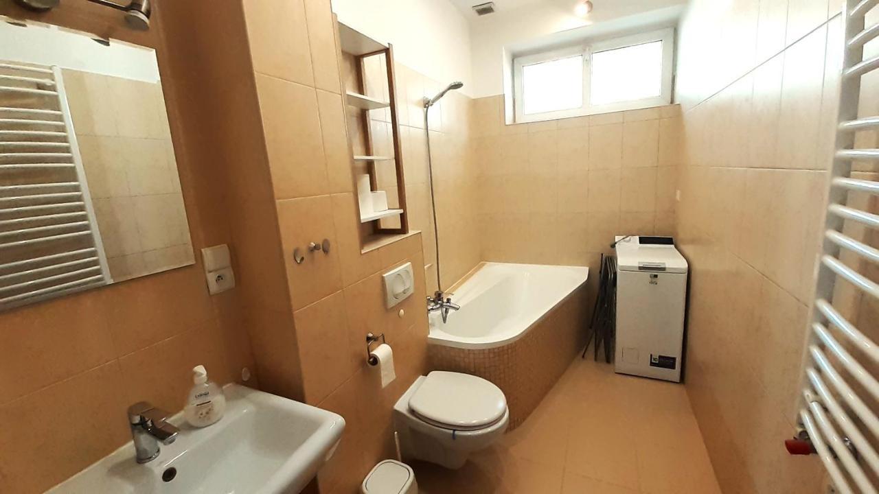 Urocze Przestronne,W Idealnej Lokalizacji Apartment Bielsko-Biala Exterior photo